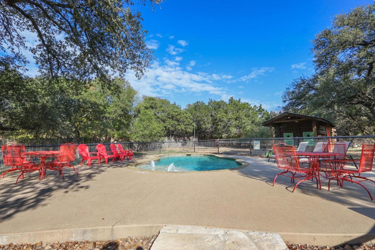 Wimberley Log Cabins Resort And Suites- Unit 6 Buitenkant foto